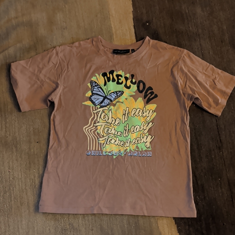 No Boundaries Mauve Graphic Tee with Butterfly